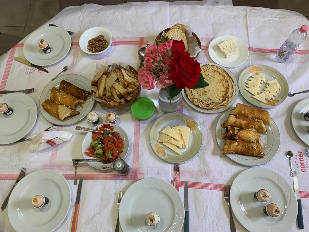 Hotel Devi Erseke Εξωτερικό φωτογραφία